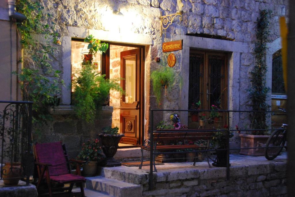 Vg Three Bedroom Castle Kotor Zewnętrze zdjęcie